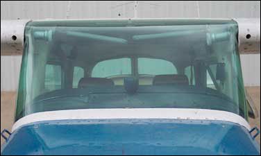 Windshield (1980 - 1985) Cessna 172P; 28 - 353 - 18C - 18C